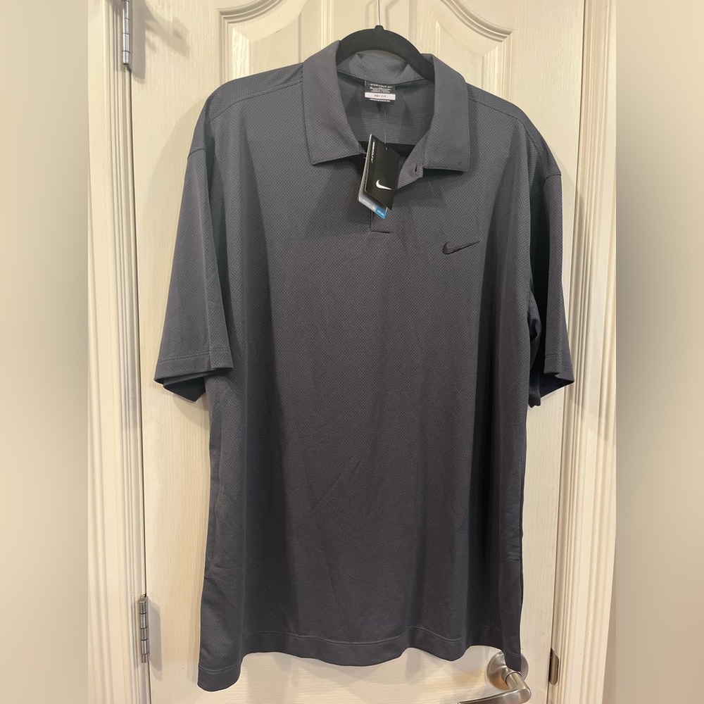 Nike men’s grey golf shirt size XL